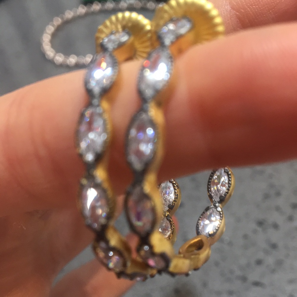 Frieda Rothman Hoops